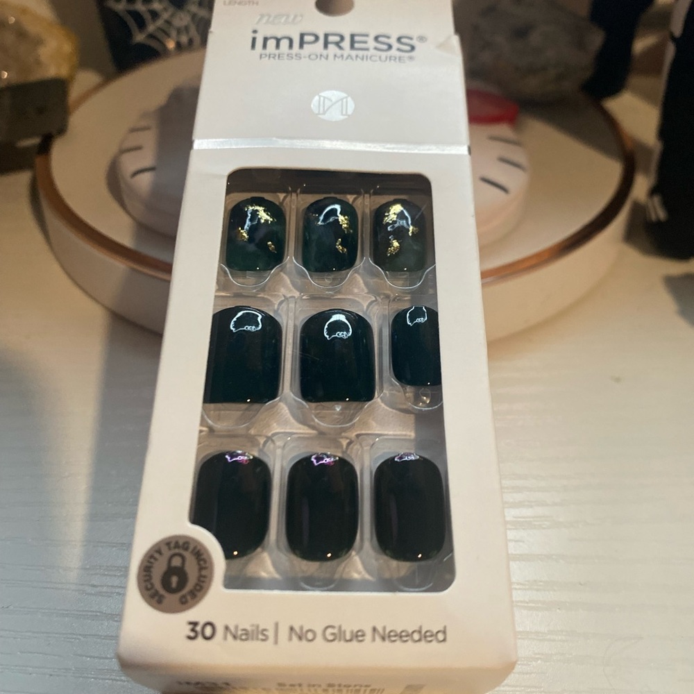 Press on nails - Picture 4 of 11